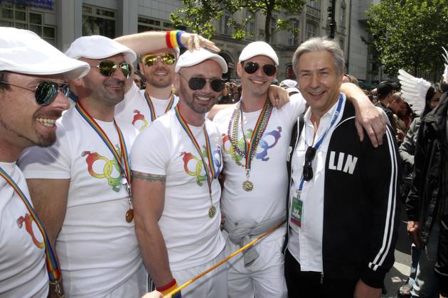 Klaus Wowereit at 33 CSD in Berlin, Demo for the Rights from Gays and Lesbians at the Kurfuerstendamm, Christopher Street Day, Berlin Germany, Germany