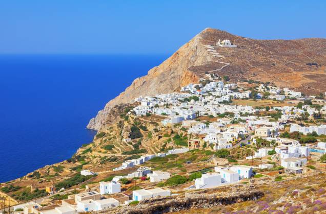 View of Chora village built on a cliff above the sea, Chora, Folegandros Island, Cyclades Islands, Greek Islands, Greece, Europe Copyright: MarcoxSimoni 718-3175
