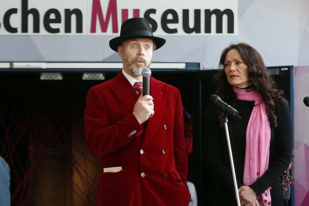 Body worlds, People Museum in Berlin opened, PK with Gunther from Hagens with Wife and Curator Angelina Whalley, Exhibition from Plastinaten Human Body, Berlin Germany, Germany