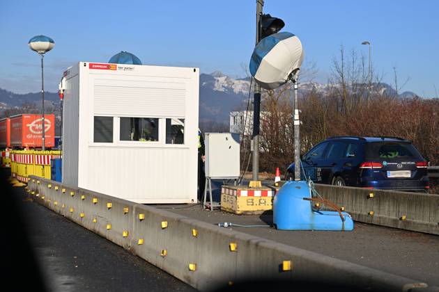 Border controls at the Austrian-German border ,Border crossing Kiefersfelden drivers entering from Tyrol Austria to Bavaria Germany