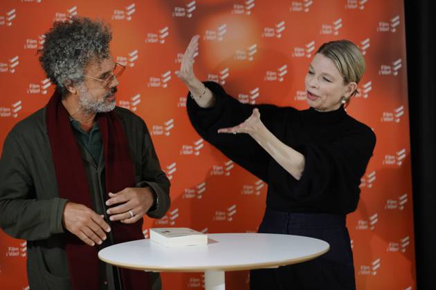 GÖTEBORG, SVERIGE 20250128 Regissören Mikael Marcimain och författaren Linn Ullmann fotograferade i samband med presentationen av SVT-serien Det dyrbara som bygger pa romanen med samma namn av Linn Ullmann. GÖTEBORG SVERIGE x9200x  Copyright: xAdamxIhse TTx MARCIMAN ULLMANN h-vdw6KQzbk