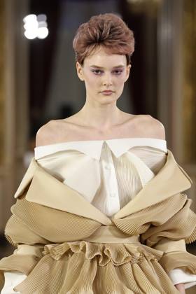 Viktor & Rolf Haute Couture spring summer 2025 Paris January 2025 Viktor & Rolf Haute Couture spring summer 2025 Paris January 2025, Credit:Zeppelin Avalon  Copyright: xZeppelinx xAvalonx 0958670640