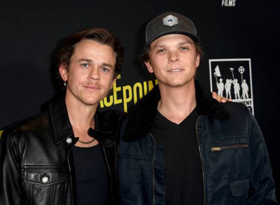Premiere of Grace Point held at Regal LA Live in Los Angeles, USA - 30 Jan 2025 Actor John Owen Lowe and brother Matthew Lowe attend the premiere of Grace Point held at Regal LA Live in Los Angeles. Los Angeles United States Copyright: xAlbertxLxOrtegax xSOPAxImagesx ALO_5341