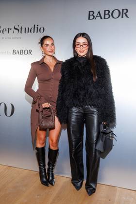 Berlin Fashion Week LeGer Studio presented by Babor Diana Kaloev and Betül Akbaba at LeGer Studio presented by Babor as part of Berlin Fashion Week Fall Winter 2025 at Reethaus im Flussbad on 01 02,2025 in Berlin Copyright: xEventpressxKochanx