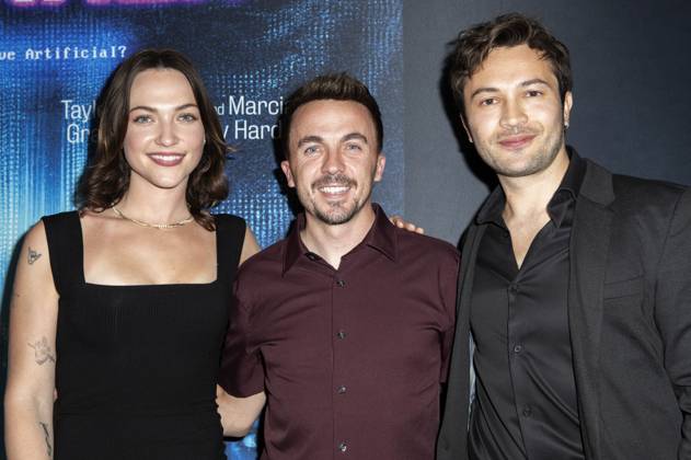 Violette Beane, Frankie Muniz and Taylor Gray at the premiere of the movie Renner at the Culver Theater Culver City, 05 02 2025 Foto:xC.xVanxWagonerx xFuturexImagex renner_5268