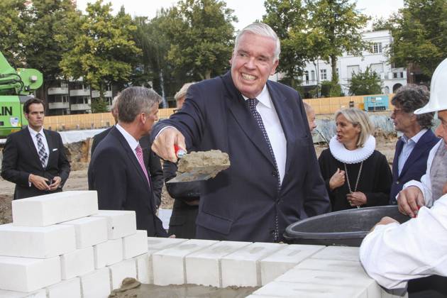 Prof Dr Klaus Michael Kuehne Kuehne Entrepreneur Owner at the Laying of the foundation stone to Hotel New building The Fontenay at the Construction site on Thursday 14 August 2014 in Hamburg HH Germany