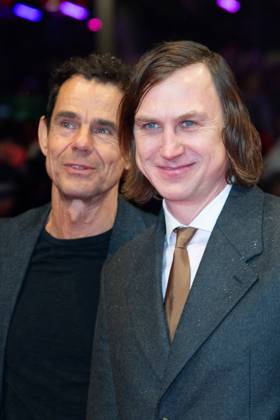 Berlinale Opening Red Carpet Lars Eidinger and Tom Tykwer attending the Opening red carpet of the 75th Berlin International Film Festival (Berlinale) in Berlin, Germany, on February 13, 2025. Photo by Aurore Marechal ABACAPRESS.COM Berlin Germany  Copyright: xMarechalxAurore ABACAx