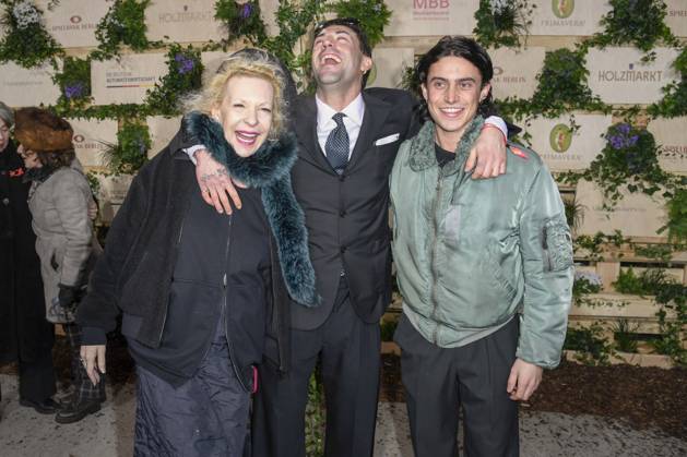 Leo Altaras, Sunnyi Melles and Aaron Altaras actors as guests at the Medienboard Party at Holzmarkt in Berlin at the 75th Berlin International Film Festival on 15 02 2025 in Berlin Berlin Germany