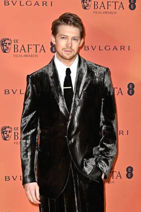 Joe Alwyn attends the EE BAFTA Film Awards Nominees™ Party 2025, Supported by Bvlgari , at The National Gallery in London, England. UK. Saturday 15th February 2025. Copyright: xJamesxWarrenx EE BAFTA FILM AWARDS NOMINEES - PARTY 202532