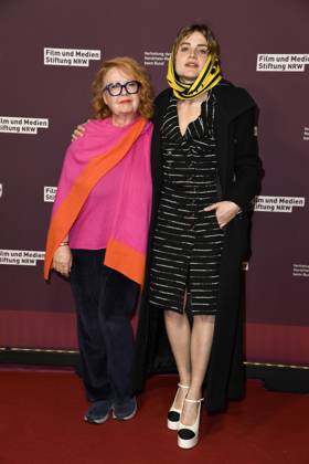 Vera Brandes protagonist of the film Köln 75 and Mala Emde actress as guests at the 22 NRW reception of the state of NRW and the Film und Medienstiftung NRW in the Representation of the State of North Rhine-Westphalia in Berlin at the 75 International Film Festival on 16 02 2025 in Berlin Berlin Germany