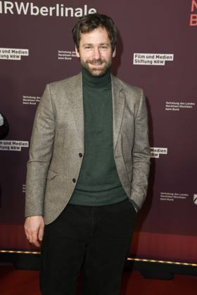 Florian Stetter Actresses as guests at the 22 NRW Reception of the State of NRW and the Film und Medienstiftung NRW at the Representation of the State of North Rhine-Westphalia in Berlin at the 75 International Film Festival on 16 02 2025 in Berlin Berlin Germany