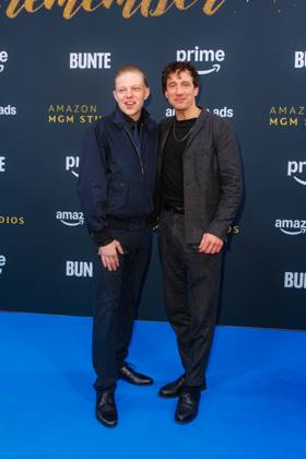 persons Leonard Kunz and Laurence Krupp Copyright: xGeromexKochanx