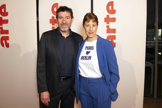 Stephan Szasz and Helene Grass at the ARTE reception as part of the Berlinale 2025 at the Akademie der Künste on Pariser Platz Berlin, 17 02 2025 Foto:xJ.xKnowlesx xFuturexImagex arte_5235