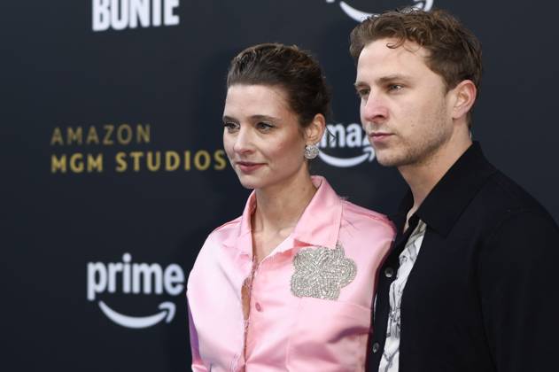 Svenja Jung and Max Hubacher at the Prime Video Amazon MGM Studios Dinner and Party as part of the Berlinale 2025 at Papillon Berlin, 17 02 2025 Foto:xC.xNiehausx xFuturexImagex prime_5290