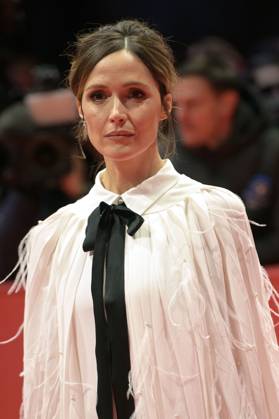Rose Byrne at the premiere of the feature film Blue Moon at the Berlinale 2025 75 Berlin International Film Festival at the Berlinale Palast Berlin, 18 02 2025 Foto:xC.xNiehausx xFuturexImagex moon_prem_5255