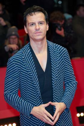 Berlinale The Thing with Feathers Premiere Andrew Scott attending The Thing with Feathers Premiere during the 75th Berlin International Film Festival (Berlinale) in Berlin, Germany, on February 18, 2025. Photo by Aurore Marechal ABACAPRESS.COM Berlin Germany  Copyright: xMarechalxAurore ABACAx