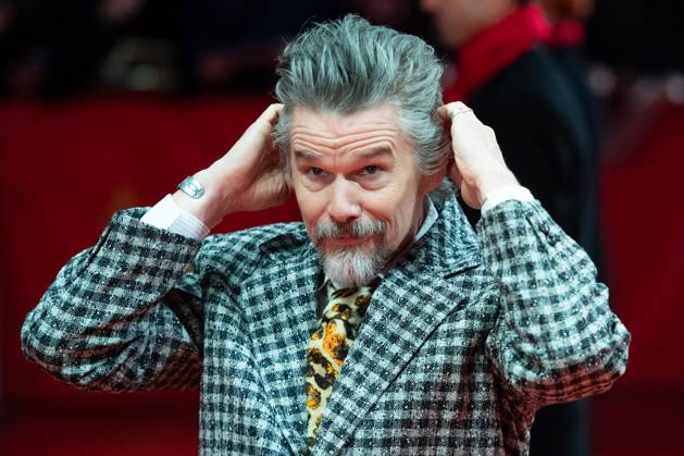 Berlinale The Thing with Feathers Premiere Ethan Hawke attending The Thing with Feathers Premiere during the 75th Berlin International Film Festival (Berlinale) in Berlin, Germany, on February 18, 2025. Photo by Aurore Marechal ABACAPRESS.COM Berlin Germany  Copyright: xMarechalxAurore ABACAx