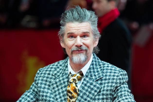 Berlinale The Thing with Feathers Premiere Ethan Hawke attending The Thing with Feathers Premiere during the 75th Berlin International Film Festival (Berlinale) in Berlin, Germany, on February 18, 2025. Photo by Aurore Marechal ABACAPRESS.COM Berlin Germany  Copyright: xMarechalxAurore ABACAx
