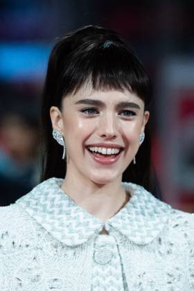 Berlinale The Thing with Feathers Premiere Margaret Qualley attending The Thing with Feathers Premiere during the 75th Berlin International Film Festival (Berlinale) in Berlin, Germany, on February 18, 2025. Photo by Aurore Marechal ABACAPRESS.COM Berlin Germany  Copyright: xMarechalxAurore ABACAx