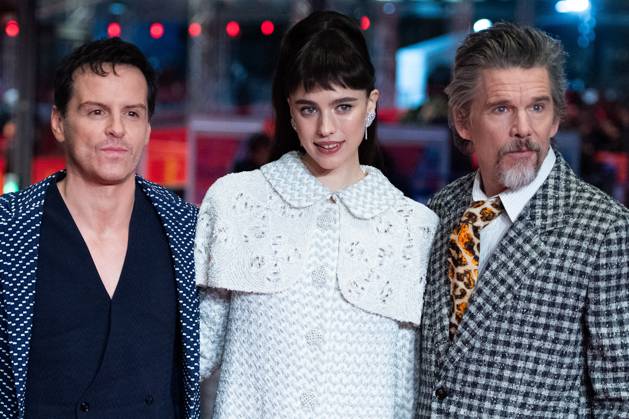 Berlinale The Thing with Feathers Premiere Andrew Scott, Margaret Qualley and Ethan Hawke attending The Thing with Feathers Premiere during the 75th Berlin International Film Festival (Berlinale) in Berlin, Germany, on February 18, 2025. Photo by Aurore Marechal ABACAPRESS.COM Berlin Germany  Copyright: xMarechalxAurore ABACAx