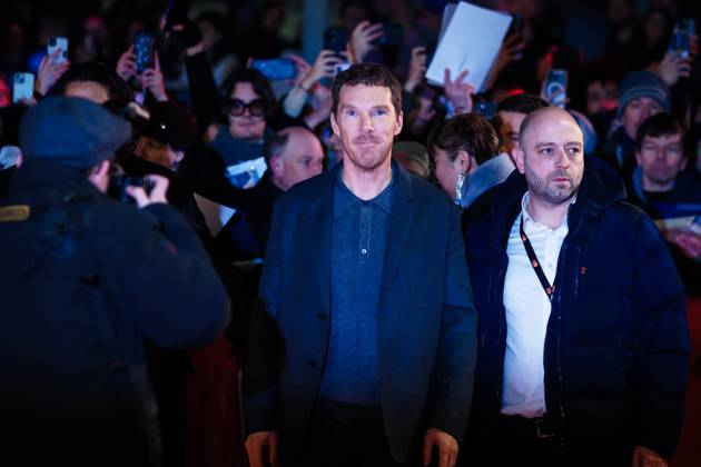 Red Carpet for the World Premiere of Blue Moon , Berlinale Palast, Berlin, Germany Benedict Cumberbatch seen on the Red Carpet for the World Premiere of Blue Moon during Berlinale (Berlin Film Festival) at Berlinale Palast, Berlin, , Germany on 18 February 2025. Picture, Credit:Julie Edwards Avalon Germany, Potsdammer Platz, Berlin, Berlinale Palast  Copyright: xJuliexEdwardsx xAvalonx 0965764475