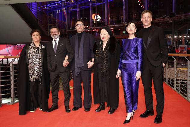 Nidal Al Askhar, Georges Khabbaz, Ameer Fakher Eldin, Hanna Schygulla, Sibel Kekilli and Tom Wlaschiha at the premiere of the feature film Yunan at the Berlinale 2025 75 Berlin International Film Festival in the Berlinale Palast Berlin, 19 02 2025 Foto:xD.xBedrosianx xFuturexImagex yunan_prem_5207