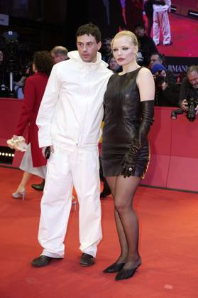 Aaron Altaras and Luisa Celine Gaffron at the Closing Ceremony with Award Ceremony at the Berlinale 2025 75 Berlin International Film Festival in the Berlinale Palast Berlin, 22 02 2025 Foto:xT.xBartillax xFuturexImagex closing_berlinale_5218