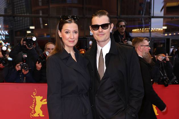 Alexandra Maria Lara and Sam Riley arriving at the Closing Ceremony at the Berlinale Palast of the Berlinale International Film Festival on February 22, 2025 in Berlin Berlinale 2025 Closing Ceremony
