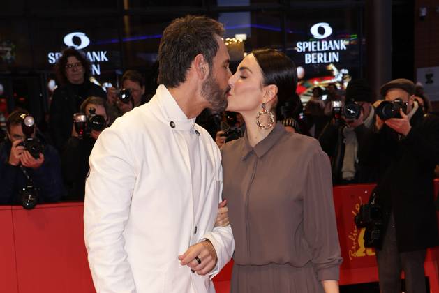 Rodrigo Santoro and Melanie Fronckowiak arriving at the Closing Ceremony at the Berlinale Palast of the International Film Festival Berlinale on February 22, 2025 in Berlin Berlinale 2025 Closing Ceremony