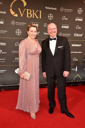73.VBKI Ball Berlin Franziska Giffey, SPD, Markus Voigt, Präsident des Vereins Berliner Kaufleute und Industrieller (VBKI) beim 73. VBKI Ball im Hotel Intercontinental zur 75.ten Berlinale in Berlin, am 17.02.2025 Photopress Mueller
