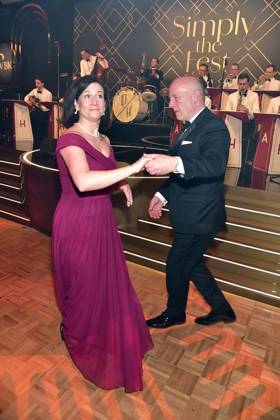 73 VBKI Ball Berlin Berlins Governing Mayor Kai Wegner and his girlfriend, Senator for Education Katharina Günther Wünsch both CDU at the opening dance at the 73 VBKI Ball at the Hotel Intercontinental for the 75th Berlinale in Berlin, on 17 02 2025 Photopress Mueller