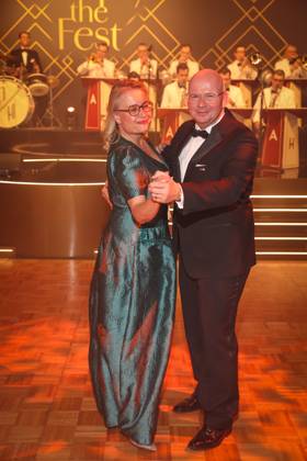 VBKI Ball der Wirtschaft 2025 VBKI President Markus Voigt and his wife Mirijam open the dancing The VBKI invites you to the Ball der Wirtschaft 2025 at the Hotel InterContinental in Berlin Copyright: xEventpressxFuhrx