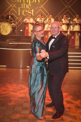 VBKI Ball der Wirtschaft 2025 VBKI President Markus Voigt and his wife Mirijam open the dancing The VBKI invites you to the Ball der Wirtschaft 2025 at the Hotel InterContinental in Berlin Copyright: xEventpressxFuhrx