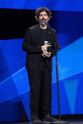 Berlinale Closing Ceremony Ivan Fund accepts the Silver Bear Jury Prize for The Message during the Closing Ceremony for the 75th Berlin International Film Festival (Berlinale) in Berlin, Germany, on February 22, 2025. Photo by Aurore Marechal ABACAPRESS.COM Berlin Germany  Copyright: xMarechalxAurore ABACAx