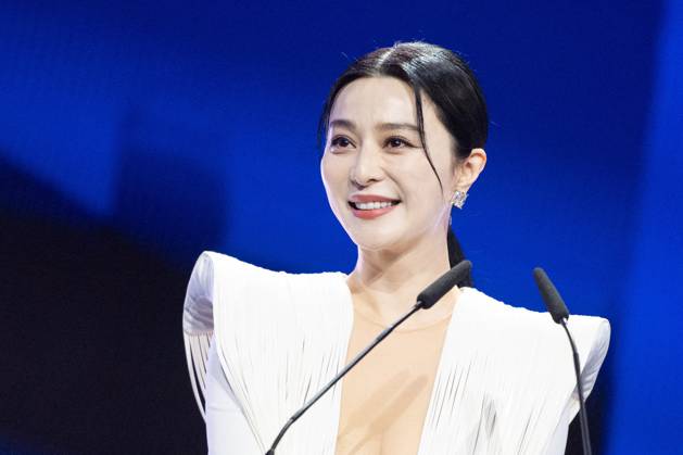 Berlinale Closing Ceremony Fan Bingbing attending the Closing Ceremony for the 75th Berlin International Film Festival (Berlinale) in Berlin, Germany, on February 22, 2025. Photo by Aurore Marechal ABACAPRESS.COM Berlin Germany  Copyright: xMarechalxAurore ABACAx