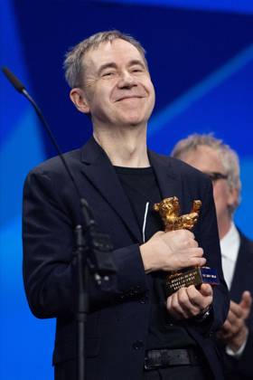 Berlinale Closing Ceremony Dag Johan Haugerud accept the Golden Bear for Dreams (Sex Love) during the Closing Ceremony for the 75th Berlin International Film Festival (Berlinale) in Berlin, Germany, on February 22, 2025. Photo by Aurore Marechal ABACAPRESS.COM Berlin Germany  Copyright: xMarechalxAurore ABACAx
