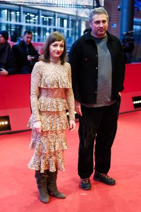 Red Carpet for the Closing Ceremony , Berlinale Palast, Berlin, Germany Eszter Tompa and Radu Jude seen on the Red Carpet for the Closing Ceremony during Berlinale (Berlin Film Festival) at Berlinale Palast, Berlin, , Germany on 22 February 2025. Picture, Credit:Julie Edwards Avalon Germany, Potsdammer Platz, Berlin, Berlinale Palast  Copyright: xJuliexEdwardsx xAvalonx 0967657951