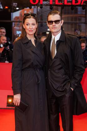 Berlinale Closing Gala Award Ceremony Alexandra Maria Lara and Sam Riley at the Closing Gala and Award Ceremony of the 75th Berlinale at the Berlinale Palast on February 22, 2025 in Berlin Copyright: xx