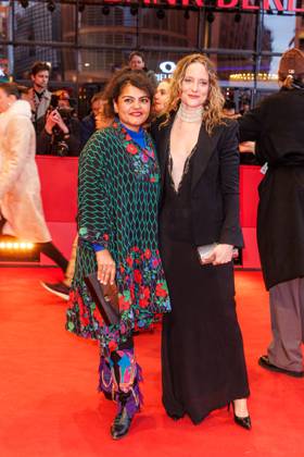 Berlinale Closing Gala Award Ceremony Sarah Fazilat and Anne Ratte Polle at the Closing Gala and Award Ceremony of the 75th Berlinale at the Berlinale Palast on 22 02 2025 in Berlin Copyright: xx