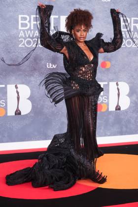 The BRIT Awards, 2025 Red Carpet Arrivals on Saturday 1 March 2025 Zeze Mills seen at the The BRIT Awards, 2025 Red Carpet Arrivals on Saturday 1 March 2025 at Intercontinental Hotel O2, London. . Picture, Credit:Julie Edwards Avalon UK, Greenwich, London, Intercontinental Hotel O2  Copyright: xJuliexEdwardsx xAvalonx 0970635415