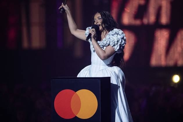 JADE being presented the BRIT Award for Pop Act at the 2025 BRIT Awards at The O2 Arena, London on 1 March 2025 JADE being presented the BRIT Award for Pop Act at the 2025 BRIT Awards at The O2 Arena, London on 1 March 2025 JADE (Jade Thirlwall) is an English singer. Her music career began at the age of 15, when she auditioned for The X Factor UK on three occasions before rising to prominence as a member of the girl group Little Mix. Formed during the show s eighth series in ˜11, they became the first group to win the competition. She signed a solo record deal with RCA Records in ˜22, and released her debut single, Angel of My Dreams , in ˜24 to critical and commercial success., Credit:Dafydd Owen Avalon The O2, Greater London, Lo Copyright: xDafyddxOwenx xAvalonx 0970778107