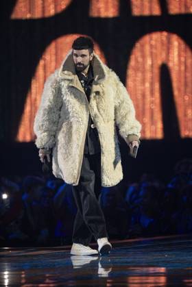 Sergio Lorenzo Serge Pizzorno of Kasabian presenting an award at the 2025 BRIT awards ceremony, O2 Arena, London, on 1 March 2025 Sergio Lorenzo Serge Pizzorno of Kasabian presenting an award at the 2025 BRIT awards ceremony, O2 Arena, London, on 1 March 2025, Credit:Dafydd Owen Avalon The O2, Greater London, London  Copyright: xDafyddxOwenx xAvalonx 0970779691