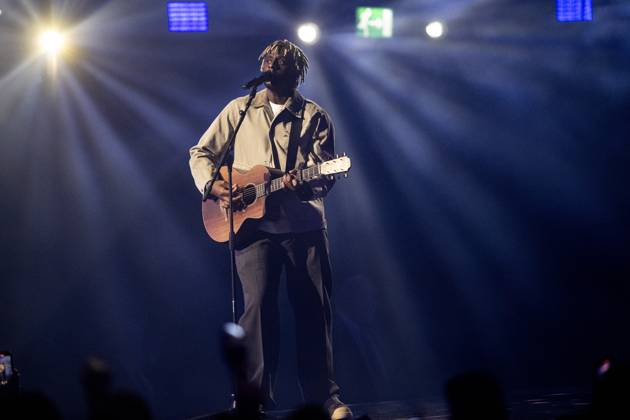 Myles Smith performing live at the 2025 BRIT awards ceremony, O2 Arena, London, on 1 March 2025 Myles Smith performing live at the 2025 BRIT awards ceremony, O2 Arena, London, on 1 March 2025 Myles Smith is a British singer and songwriter from Luton. He is best known for his ˜24 singles Stargazing and Nice to Meet You . Smith began posting on TikTok and in the fall of ˜22, a clip posted caught the attention of his future manager. To date he™s released two EP™s. He™s the winner of this year™s Rising Star BRIT Award., Credit:Dafydd Owen Avalon The O2, Greater London, London Copyright: xDafyddxOwenx xAvalonx 0970789053