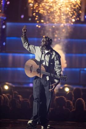 Myles Smith performing live at the 2025 BRIT awards ceremony, O2 Arena, London, on 1 March 2025 Myles Smith performing live at the 2025 BRIT awards ceremony, O2 Arena, London, on 1 March 2025 Myles Smith is a British singer and songwriter from Luton. He is best known for his ˜24 singles Stargazing and Nice to Meet You . Smith began posting on TikTok and in the fall of ˜22, a clip posted caught the attention of his future manager. To date he™s released two EP™s. He™s the winner of this year™s Rising Star BRIT Award., Credit:Dafydd Owen Avalon The O2, Greater London, London Copyright: xDafyddxOwenx xAvalonx 0970789108