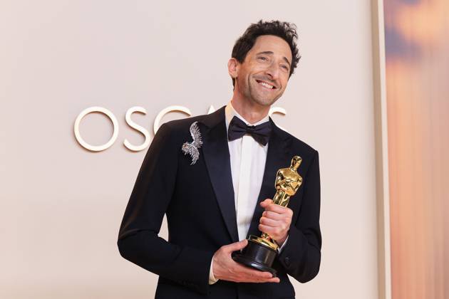 March 2, 2025, Hollywood, California, USA: Adrien Brody, winner of the Best Actor in a Leading Role award for â€oeThe Brutalistâ€Â, poses in the press room of the 97th Annual Academy Awards on Sunday March 2, 2025 at the Dolby Theater in Hollywood, California. BURT HARRIS BNS PI Hollywood USA - ZUMAp124 20250302_zaa_p124_382 Copyright: xBurtxHarrisx