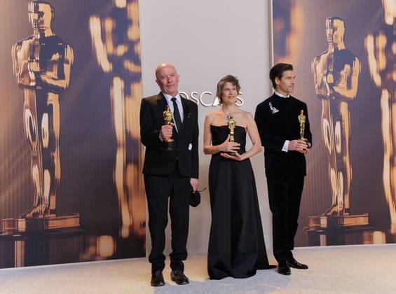 March 2, 2025, Hollywood, California, USA: (L-R) Jacques Audiard, Camille and Clo ment Ducol, winners of the Best Original Song for Ã¢â‚¬oeEmilia Po rezÃ¢â‚¬Â, pose in the press room of the 97th Annual Academy Awards on Sunday March 2, 2025 at the Dolby Theater in Hollywood, California. BURT HARRIS BNS PI Hollywood USA - ZUMAp124 20250302_zaa_p124_400 Copyright: xBurtxHarrisx