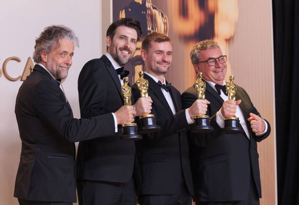 March 2, 2025, Hollywood, California, USA: (L-R) Paul Lambert, Stephen James, Rhys Salcombe, and Gerd Nefzer, winners of the Best Visual Effects for Ã¢â‚¬oeDune: Part TwoÃ¢â‚¬Â, pose in the press room of the 97th Annual Academy Awards on Sunday March 2, 2025 at the Dolby Theater in Hollywood, California. BURT HARRIS BNS PI Hollywood USA - ZUMAp124 20250302_zaa_p124_513 Copyright: xBurtxHarrisx
