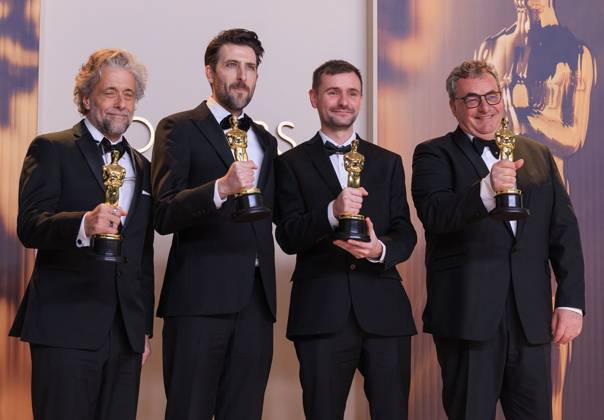 March 2, 2025, Hollywood, California, USA: (L-R) Paul Lambert, Stephen James, Rhys Salcombe, and Gerd Nefzer, winners of the Best Visual Effects for â€oeDune: Part Twoâ€Â, pose in the press room of the 97th Annual Academy Awards on Sunday March 2, 2025 at the Dolby Theater in Hollywood, California. BURT HARRIS BNS PI Hollywood USA - ZUMAp124 20250302_zaa_p124_526 Copyright: xBurtxHarrisx