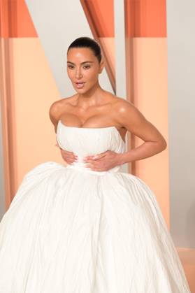 Vanity Fair Oscar Party 2025 - Los Angeles, USA Los Angeles, CA. 02MAR2025: Kim Kardashian at the Vanity Fair Oscar Party. Los Angeles CA USA  Copyright: xPaulxSmith Featureflashx