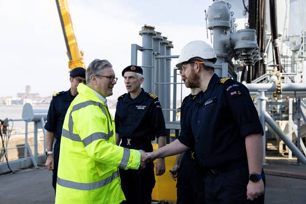 Prime Minister Keir Starmer visits Cammell Laird 06 03 2025. Birkenhead, United Kingdom. Prime Minister Keir Starmer visits Cammell Laird., Credit:Lauren Hurley Avalon United Kingdom, Birkenhead, Birkenhead, 10 Downing Street  Copyright: xLaurenxHurleyx xAvalonx 0972888426